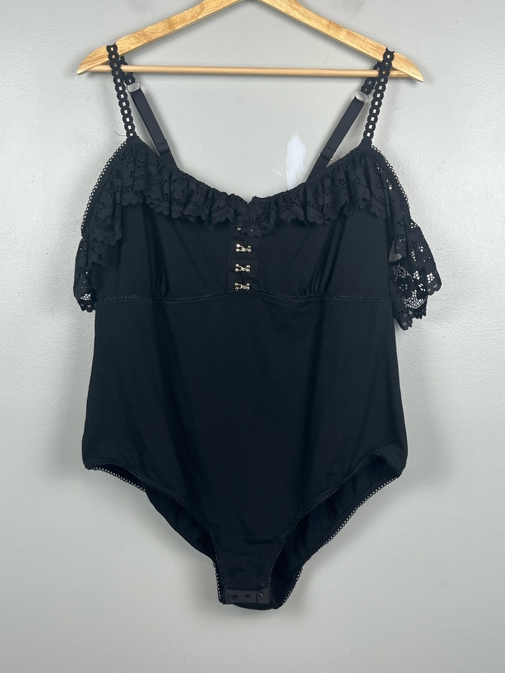 Torrid Curve black cotton spandex lace trim cold shoulder bodysuit, 2X.